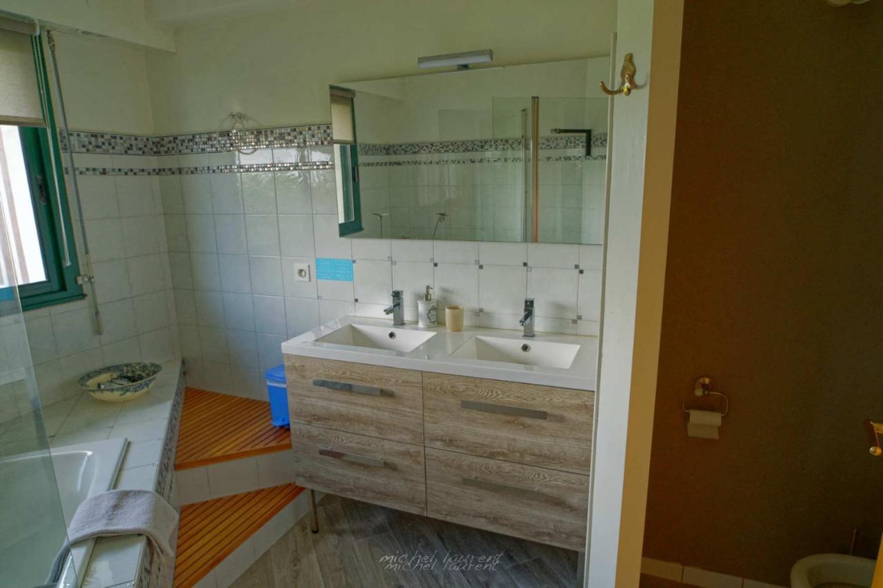Guest House Chante Vent Douarnenez Eksteriør billede